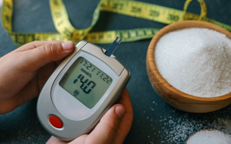 Bệnh tiểu đường là bệnh lý mãn tính xảy ra khi cơ thể không thể sản xuất đủ insulin hoặc sử dụng insulin hiệu quả